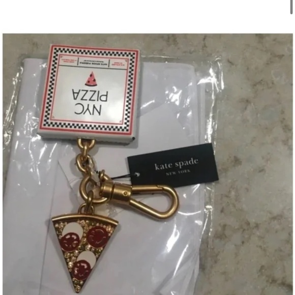 Slice Of Pizza key chain - Picture 3 of 3